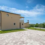 Villa Arlene Klarici